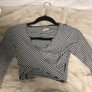 Hollister crop top